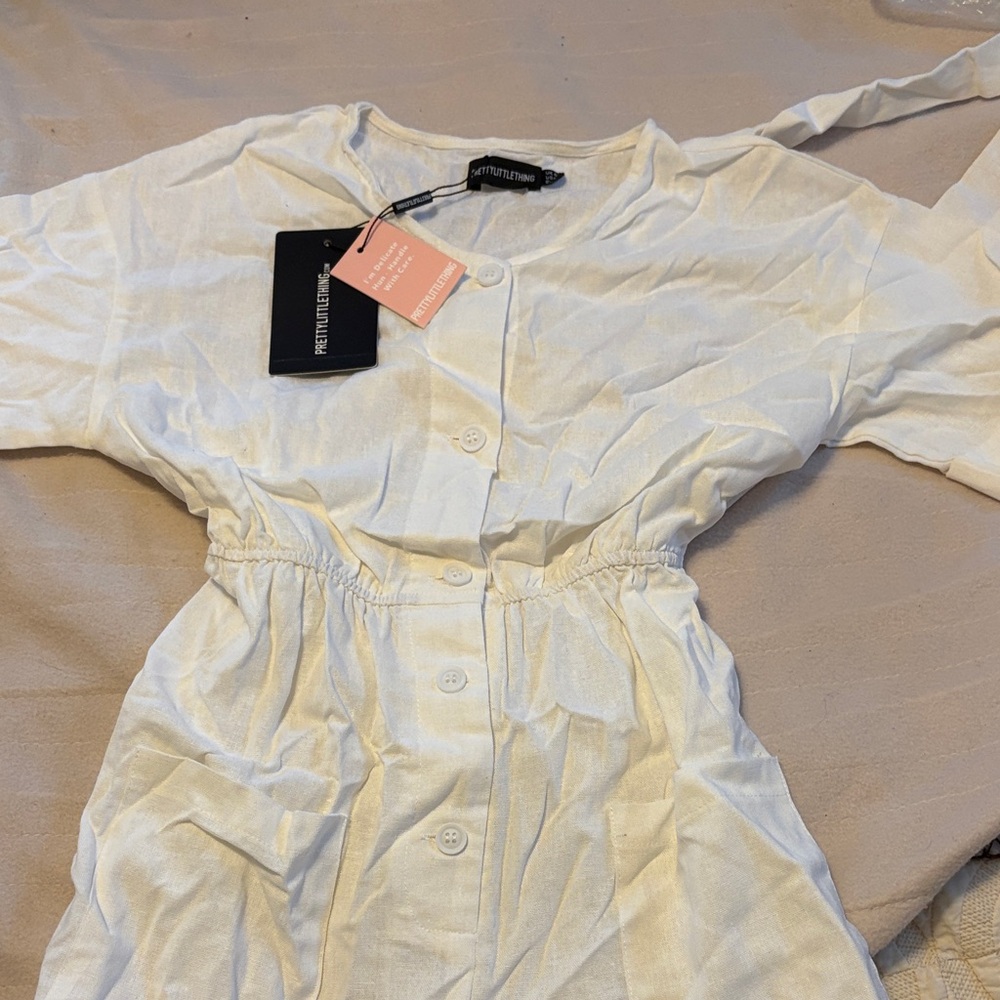 PrettyLittleThing Cream Button-Up Dress